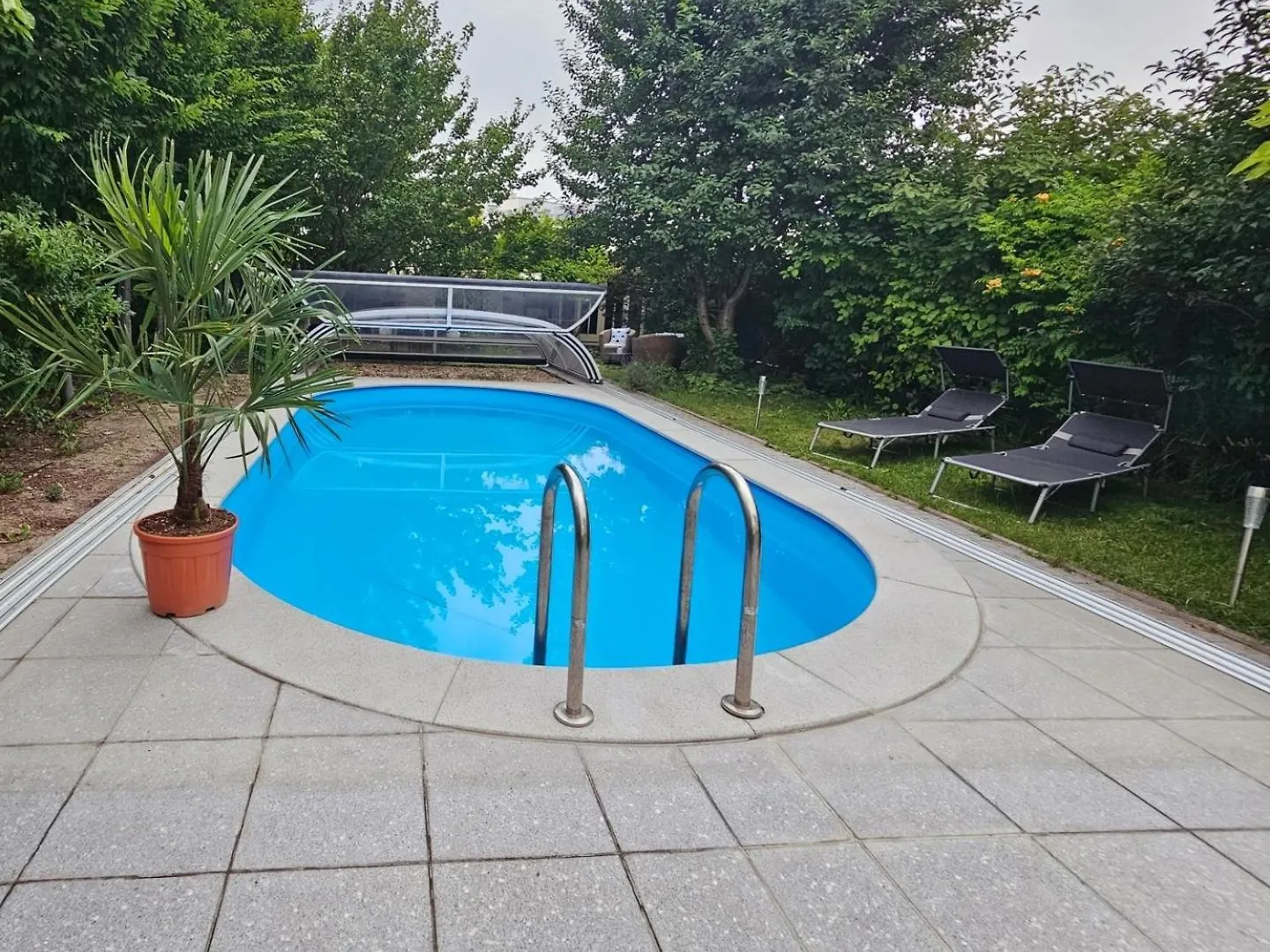 Villa With Pool - Big Garden - Barbecue - Free Parking Βιέννη 0*,